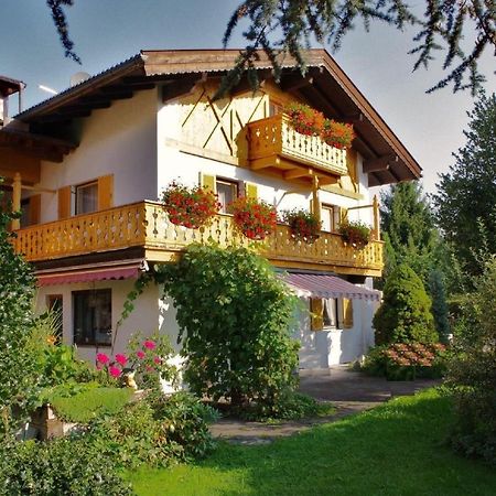 Gaestehaus Loedermann Гарміш-Партенкірхен Екстер'єр фото