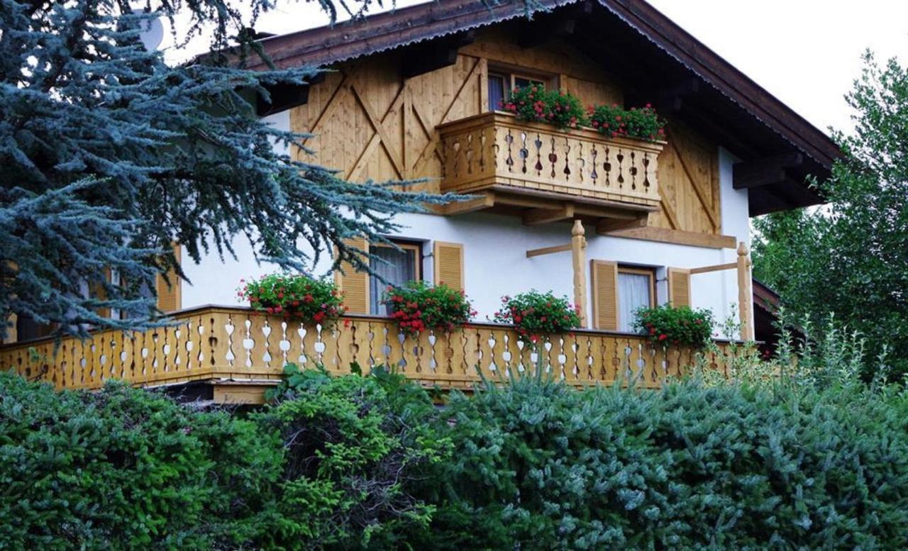 Gaestehaus Loedermann Гарміш-Партенкірхен Екстер'єр фото