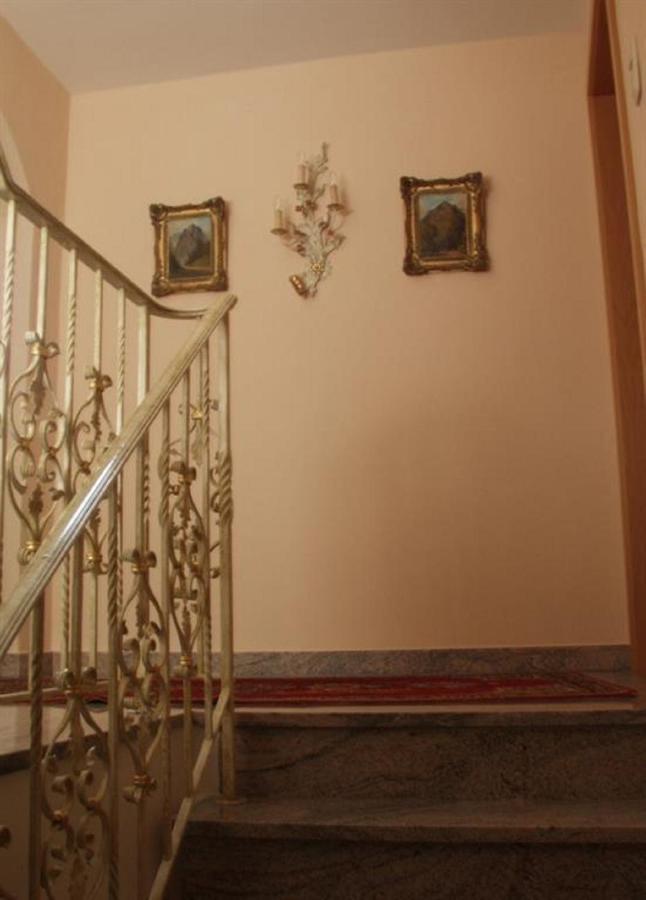 Gaestehaus Loedermann Гарміш-Партенкірхен Екстер'єр фото